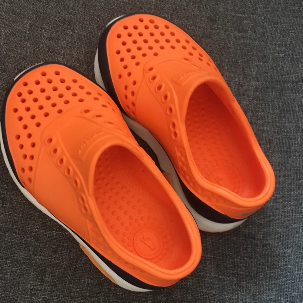 Native oxfords
